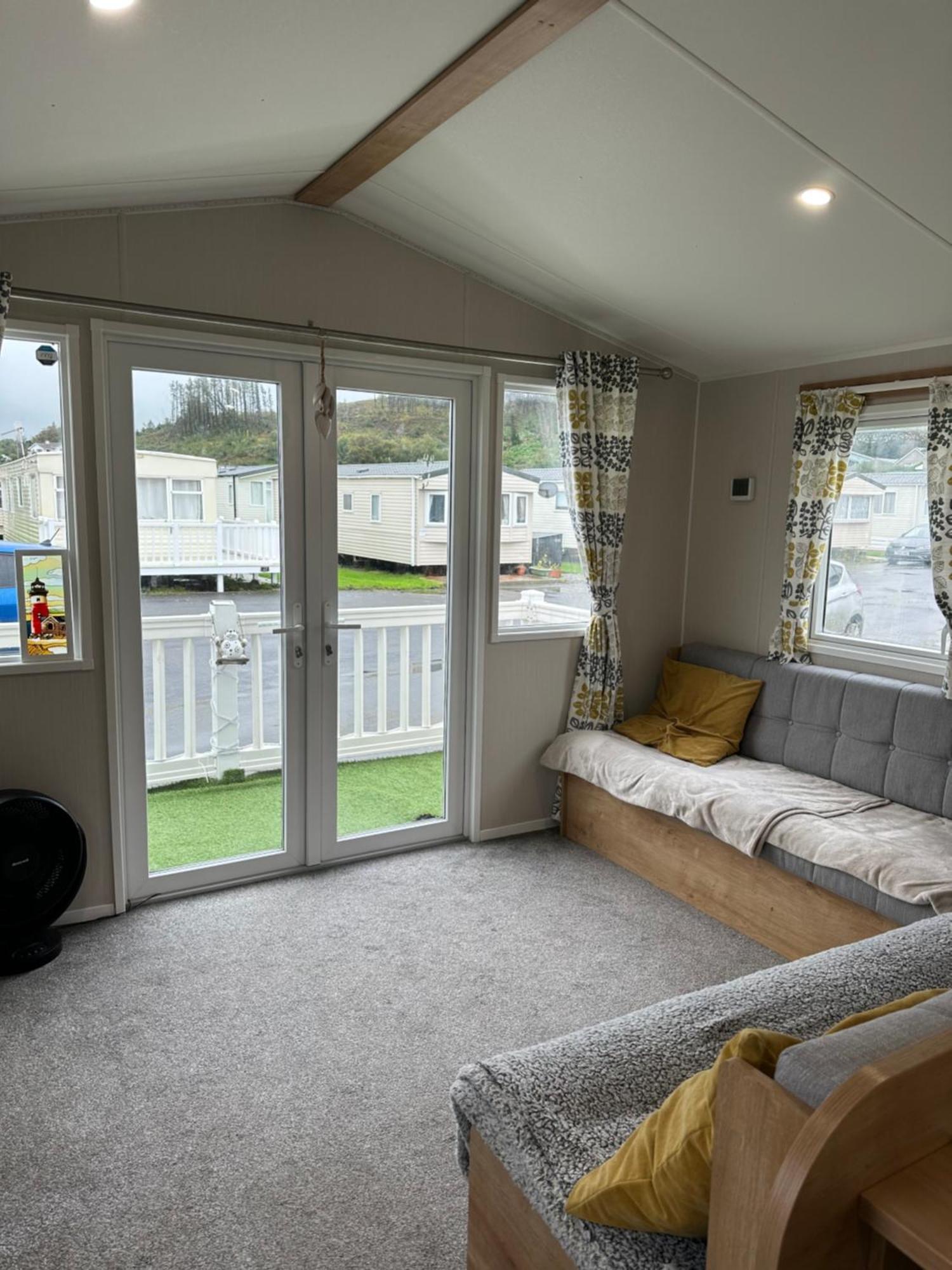 Powys 37 Hotel Borth Bagian luar foto
