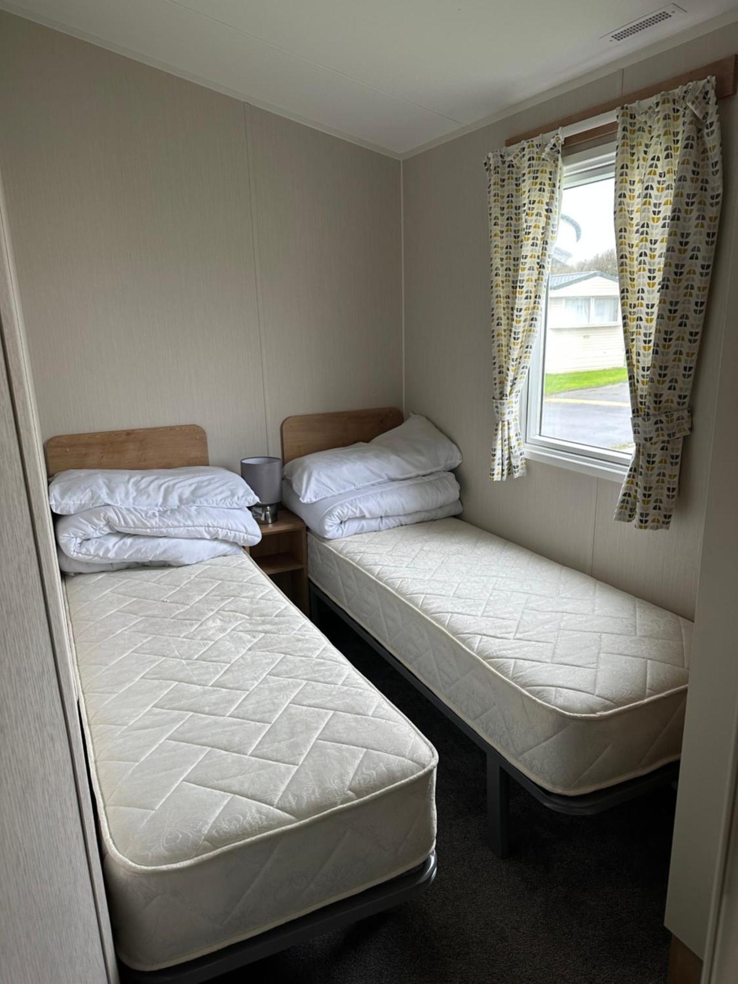 Powys 37 Hotel Borth Bagian luar foto